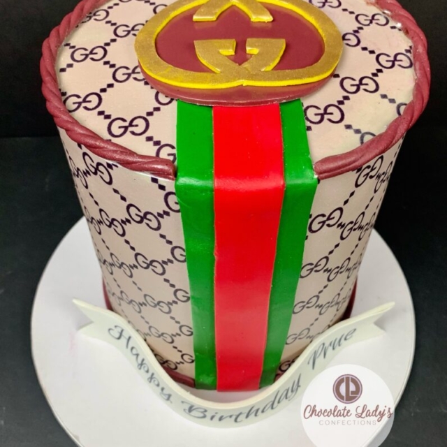 cake birthday gucci